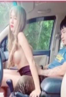 น้องณัฐชา Natchalabibi2929 วัยรุ่นสุดแซ่บโดนขย้ำในรถ ก่อนขึ้นขย่มควย โยกกันอย่างมันส์ควยเสียวรูจิ๋ม